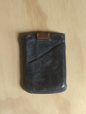 Belleoy Card Sleeve